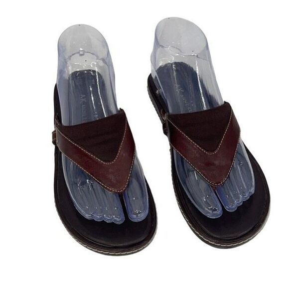 AK Anne Klein‎ Womens Leather Strap Ribbed Trim Flip Flop Sandals Brown Size 6 - Picture 1 of 5